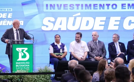 Ribercon - Equipes do SUS começam a receber vacina do Butantan contra a dengue