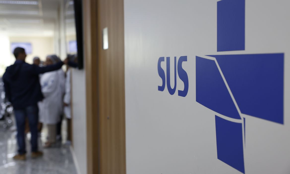 Satisfação de brasileiros com SUS supera média da América Latina